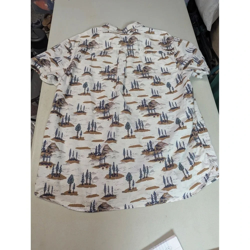 The North Face‎ Mens XX Large Button Up Short Sleeve Shirt Mountain Forest Print